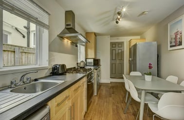 Park Road, Mount Pleasant , Exeter - Image 3