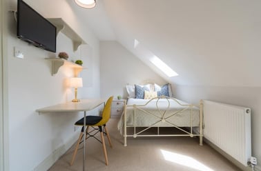 Richmond Road, Plasnewydd, Cardiff - Image 2