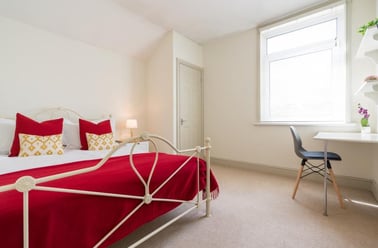 Colum Road, Cathays, Cardiff - Image 2