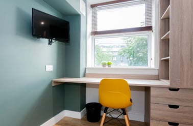 Bankfield Road, Springwood, Huddersfield - Image 3