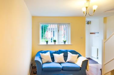 Thomas Court, Charlestown, Salford - Image 2