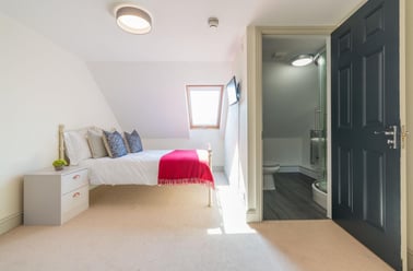 Keppoch Street, Plasnewydd, Cardiff - Image 2
