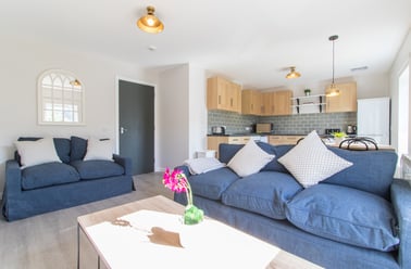 Morrison Circus, Haymarket, Edinburgh - Image 2