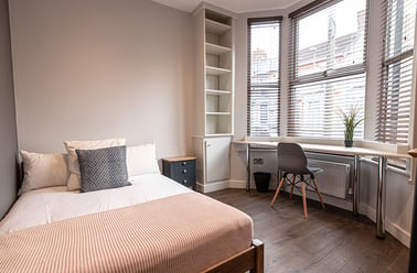 Gilroy Road, Kensington, Liverpool - Image 2