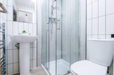 Jesmond Road, Sandyford, Newcastle - Image 2
