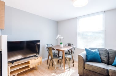 Jesmond Road, Sandyford, Newcastle - Image 2