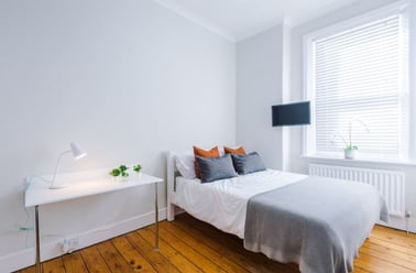 Shortridge Terrace, Jesmond Vale, Newcastle - Image 3