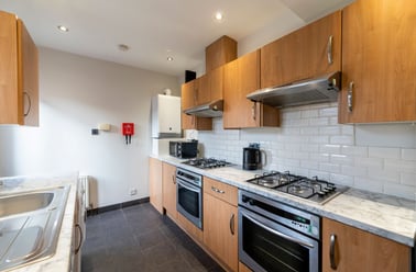 Chillingham Road, Heaton, Newcastle - Image 3