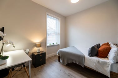 Stratford Road, Ouseburn, Newcastle - Image 3