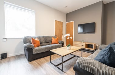 Malcolm Street, Ouseburn, Newcastle - Image 2