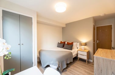 Falconar Street, City Centre, Newcastle - Image 2