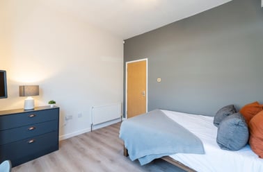 Warwick Street, Jesmond Vale, Newcastle - Image 3