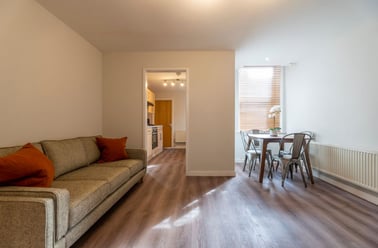 Eighth Avenue, Heaton, Newcastle - Image 2