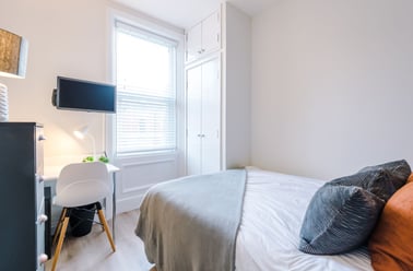 Tavistock Road, Jesmond, Newcastle - Image 2