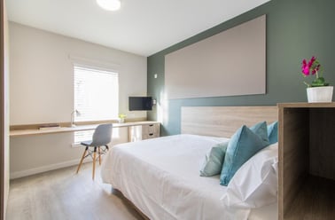 Morrison Circus, Haymarket, Edinburgh - Image 2