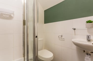 St Hilds Lane, Claypath, Durham - Image 2
