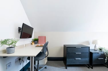 Flat S, The Hosiery Factory, Highfields, Leicester - Image 3