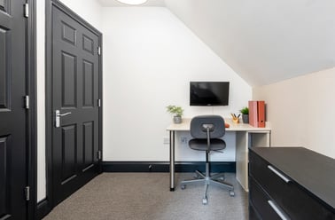 Flat S, The Hosiery Factory, Highfields, Leicester - Image 2