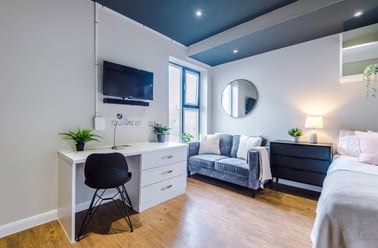 Flat 12, 160 Upper New Walk, Highfields, Leicester - Image 3