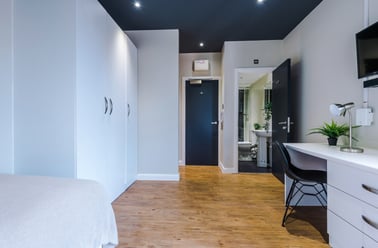 Flat 9, 160 Upper New Walk, Highfields, Leicester - Image 2