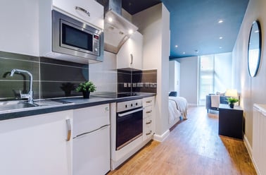 Flat 4, 160 Upper New Walk, Highfields, Leicester - Image 2