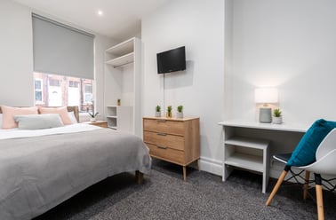 13 Norwood Terrace, Hyde Park, Leeds - Image 2