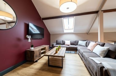 Flat N Bishop Blackall School, St James, Exeter - Image 2