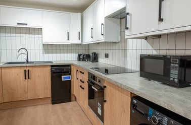 11 Well Street, St Sidwells, Exeter - Image 3