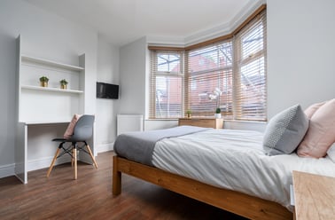 10 Johnson Road, Lenton, Nottingham - Image 3