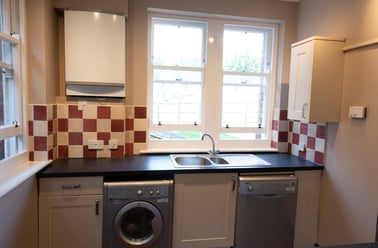 Flat C Bishop Blackall School, St James, Exeter - Image 3