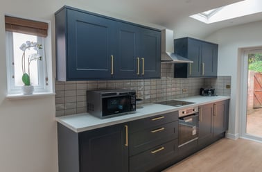 18 Queens Crescent, St Sidwells, Exeter - Image 2