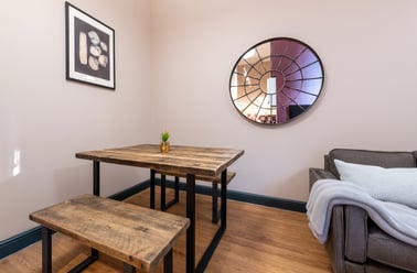 Flat U Bishop Blackall School, St James, Exeter - Image 3