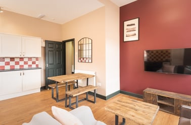 Flat Y Bishop Blackall School, St James, Exeter - Image 3