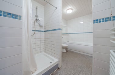 Flat 3, Mayfair Court, Fallowfield, Manchester - Image 2