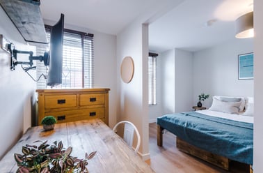 Flat 11, Lowry House, Fallowfield, Manchester - Image 2