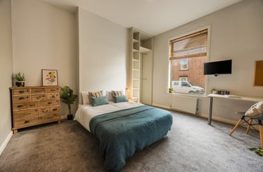 Sutton Street, City Centre, Durham - Image 2