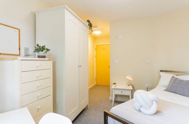 The Tannery, St James, Exeter - Image 3