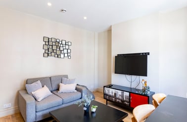 Mowbray Avenue, St Sidwells, Exeter - Image 2