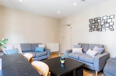 Mowbray Avenue, St Sidwells, Exeter - Image 3