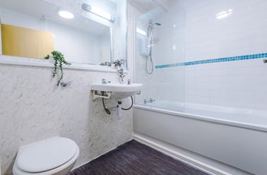 Flat 49, Mayfair Court, Fallowfield, Manchester - Image 3