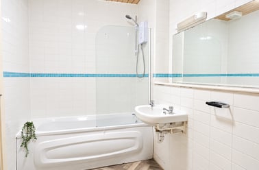 Flat 38, Mayfair Court, Fallowfield, Manchester - Image 2