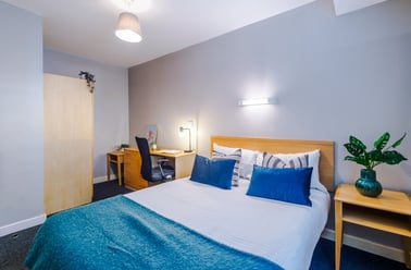 Flat 70, Mayfair Court, Fallowfield, Manchester - Image 2