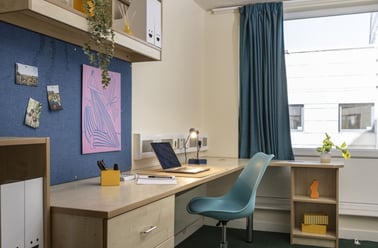 Studio (Accessible), Burley Road, 5 Burley Road, Kirkstall, Leeds - Image 2