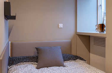 Single Bed Studio, Potterrow, 16-20 Potterrow, Marchmont, Edinburgh - Image 2