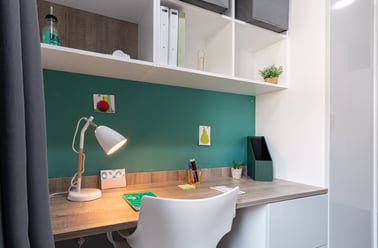 Premium Studio, Kingston Plaza, 180-190 London Road, Kingston upon Thames, Kingston - Image 3