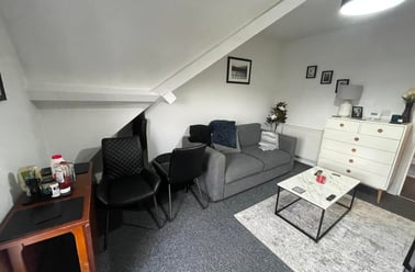 Flat 3, Plymouth - Image 2