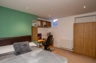 Flat B The Clubhouse (students), Plymouth - Image 3