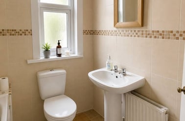 19 Lipson Avenue (students), Plymouth - Image 3