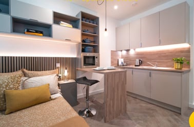 Armada House New Spacious Studio (students), Plymouth - Image 3