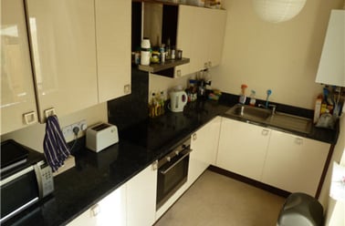 16 Chedworth Street (students), Plymouth - Image 3